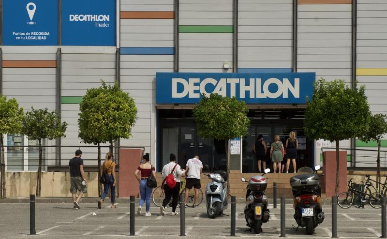 Horario Decathlon Decathlon abre en Fase 2 con limitación de aforo en